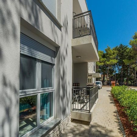 Apartments Djian Vir Exterior foto